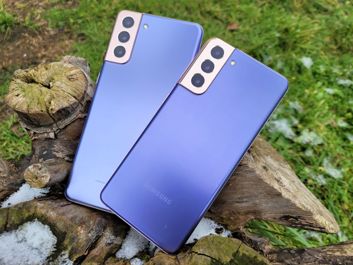 Samsung Galaxy S21 and Galaxy S21+ Samsung Galaxy S21 and Galaxy S21+