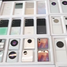 Xiaomi Mix Flip prototypes Xiaomi Mix Flip prototypes