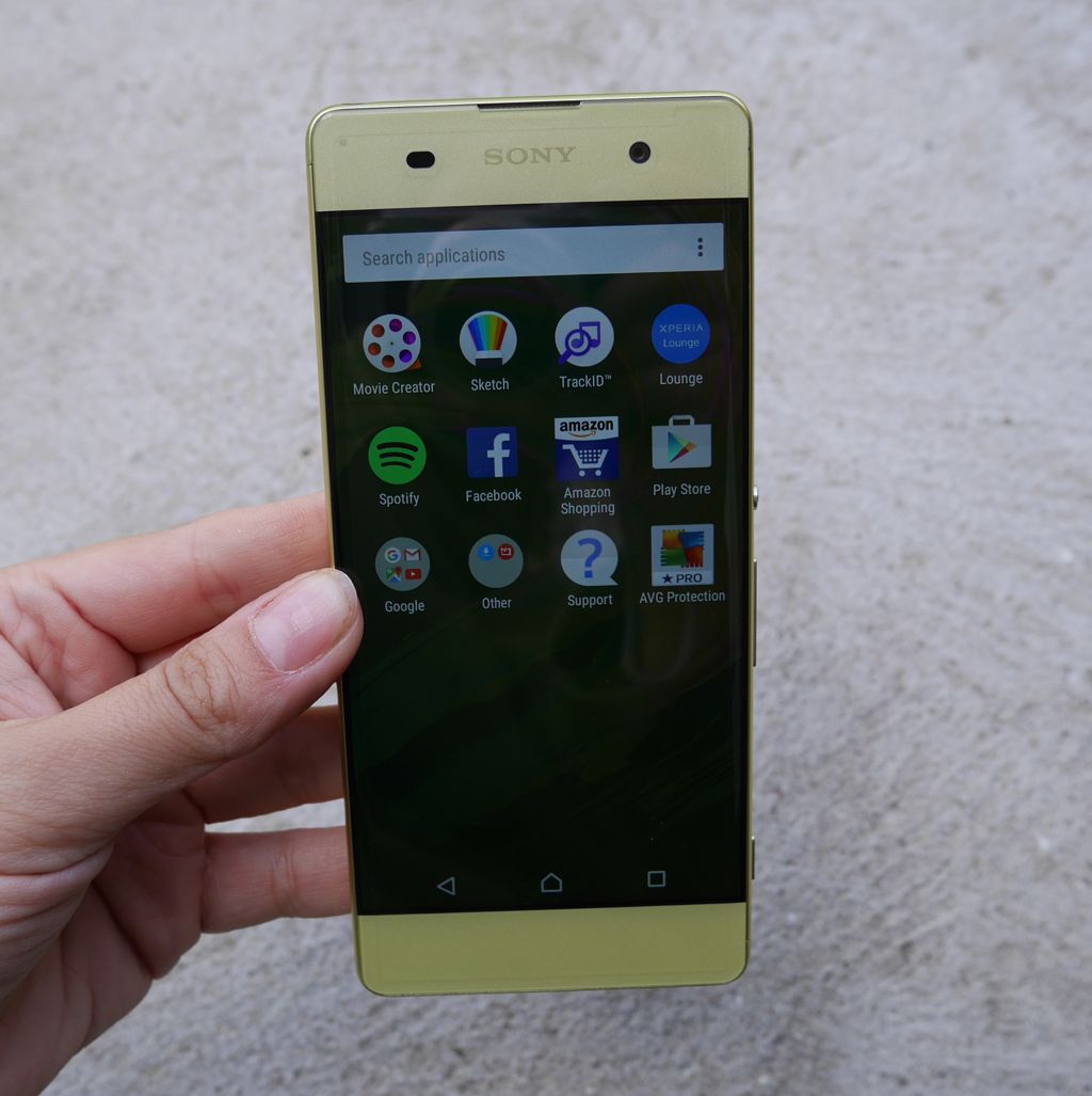Xperia XA review: takes a shot in the middle-price shelf :: GSMchoice.com