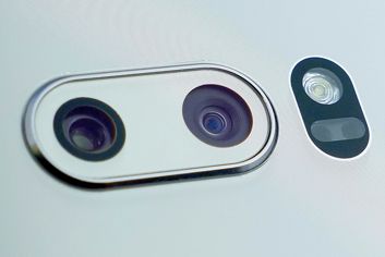 LG V30