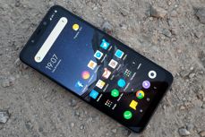 Pocophone F1 Pocophone F1