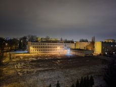 Shots from three lenses (wide, main and tele) Shots from three lenses (wide, main and tele)