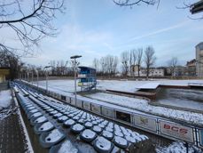 Shots from three lenses (wide, main and tele) Shots from three lenses (wide, main and tele)